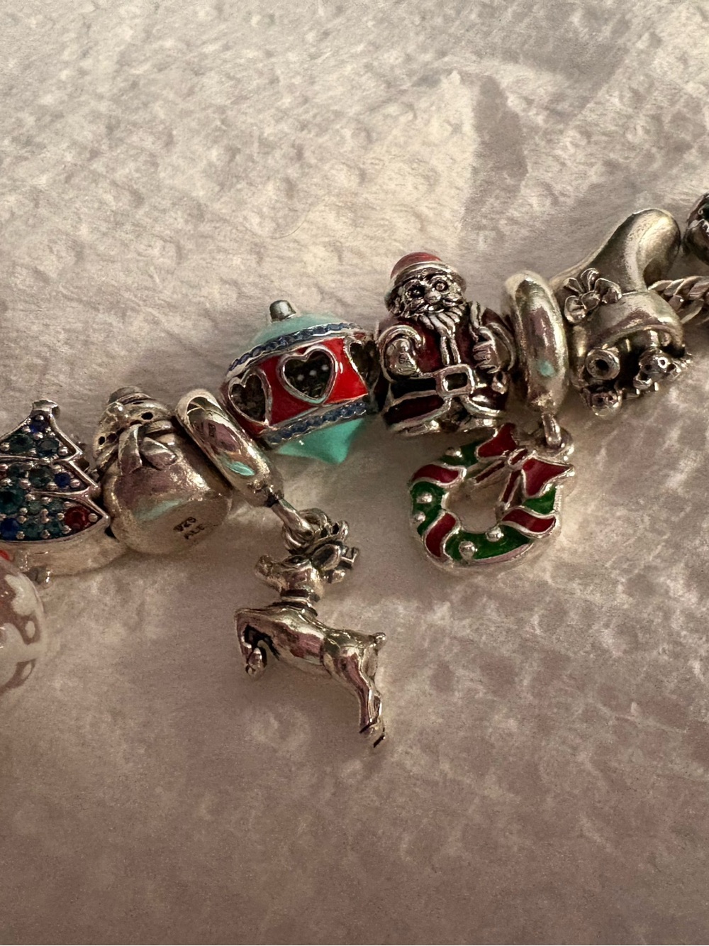 Pandora barrel clasp Christmas theme bracelet - Picture 5 of 8